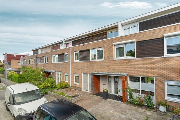 Te koop: Ruime eengezinswoning in de Literatuurwijk, Almere Stad